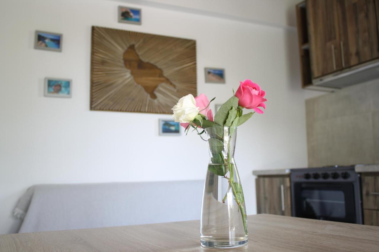 Joyas Cosy Apartment Tragaki Bagian luar foto